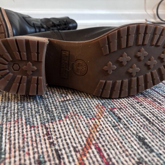 Sassy AF! Timberland *waterproof* lace-up heeled boots, size 10M, black leather - Picture 3 of 4